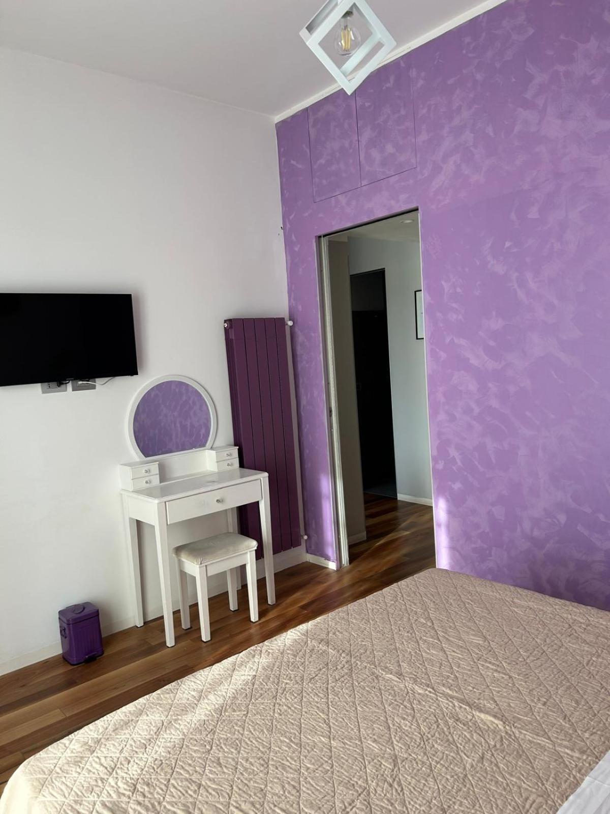 B&B Serangi - Il Piacere Di Sentirsi A Casa Cercola Exterior foto