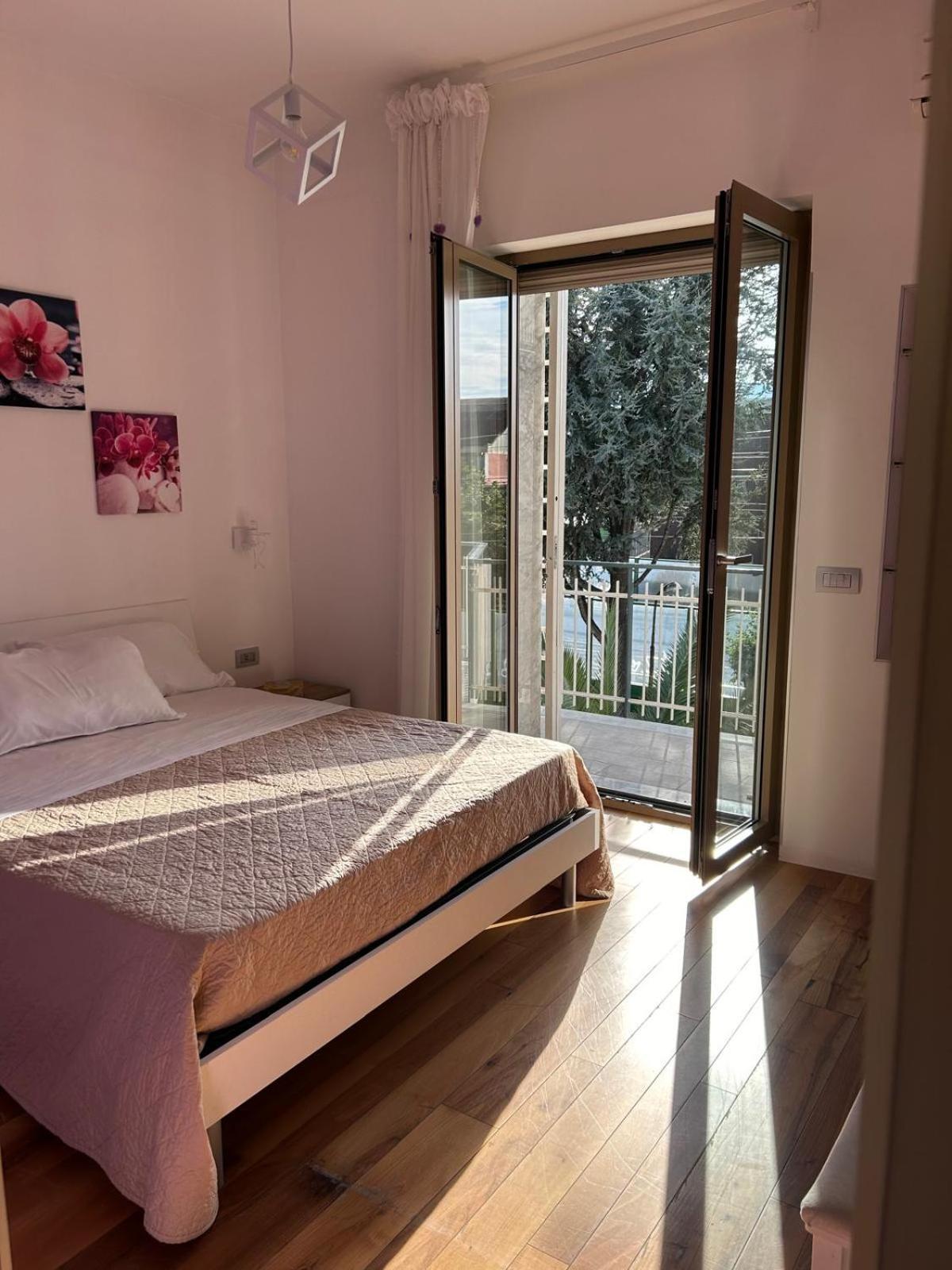 B&B Serangi - Il Piacere Di Sentirsi A Casa Cercola Exterior foto