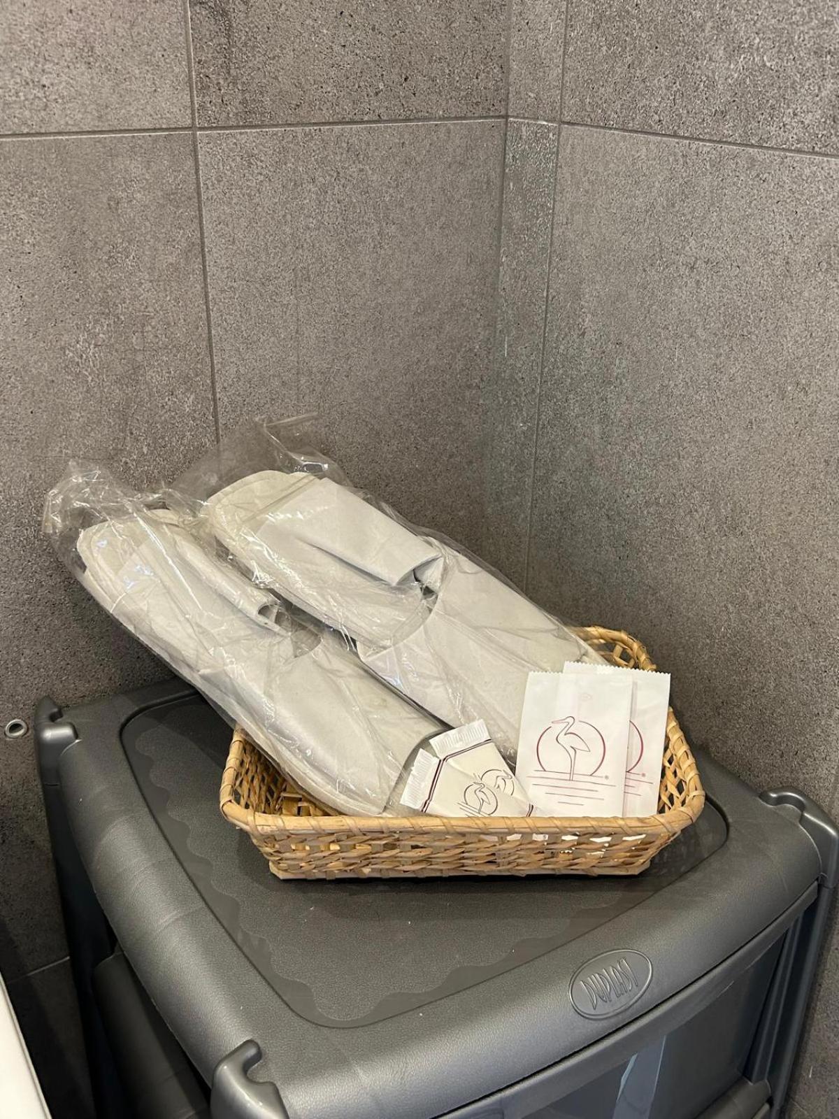 B&B Serangi - Il Piacere Di Sentirsi A Casa Cercola Exterior foto